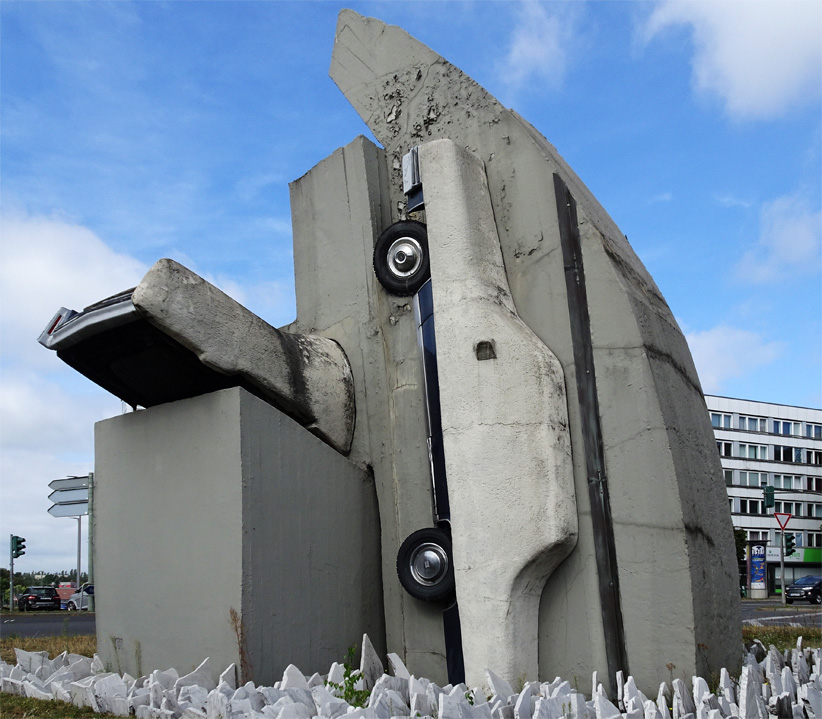 Vostell Skulpturenboulevard (c) Frieder Schnock Berlin 2022